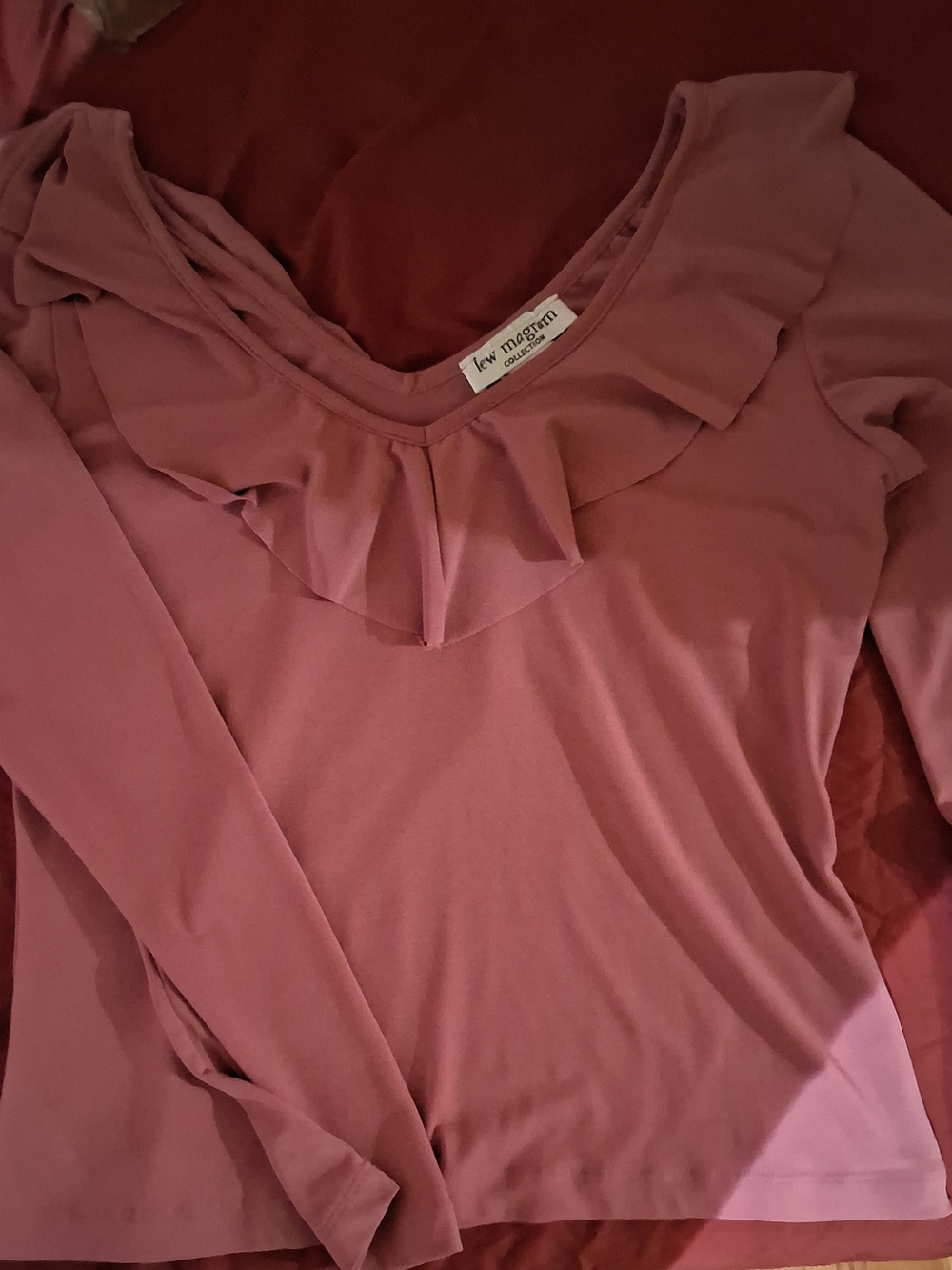 Lea Morgan Ruffle V-Neck Long Sleeve Top in Dusty Rose